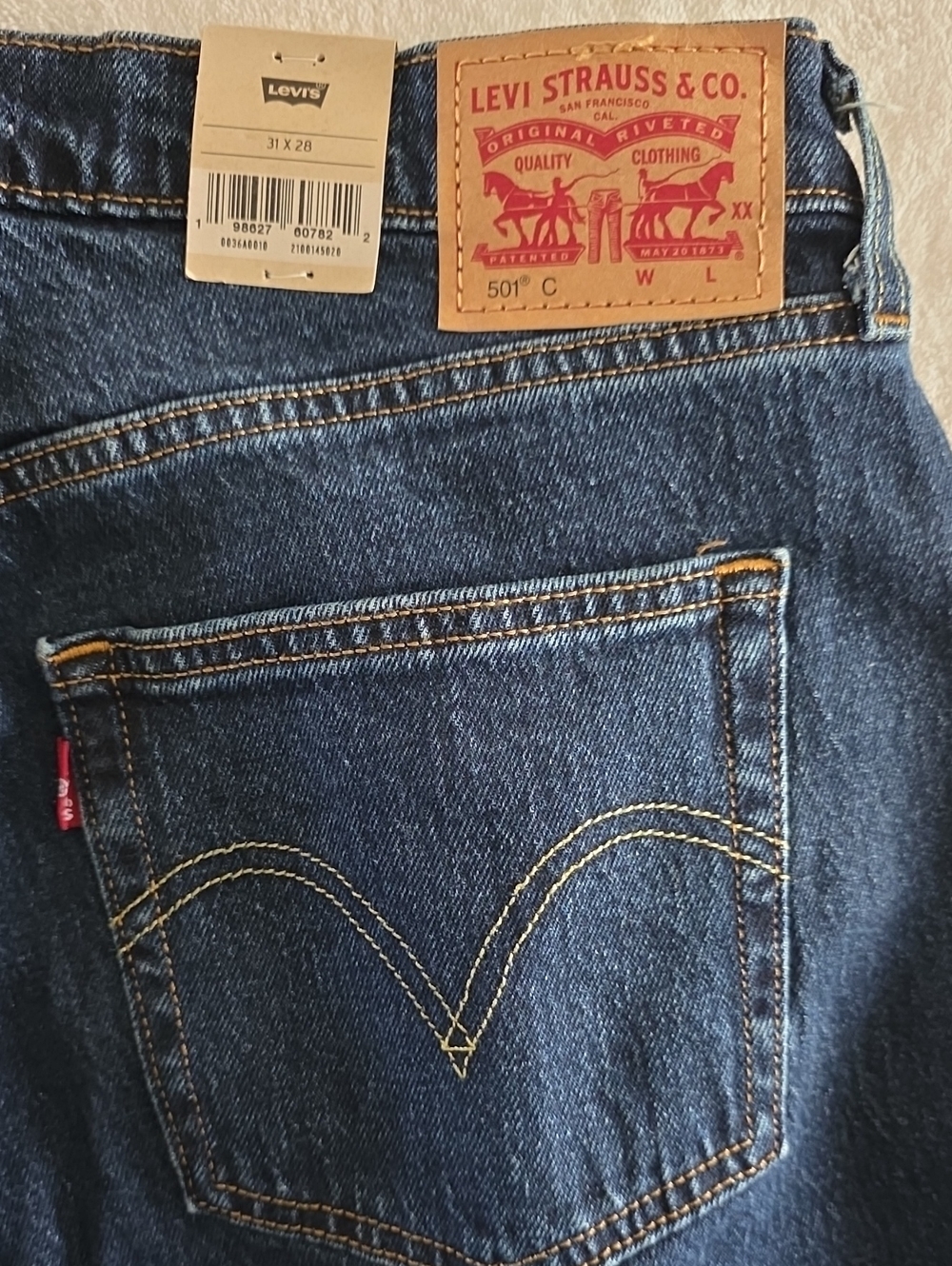 Levi's 501 Curve Jeans Womens 31x28 Dark Wash Stretch Button Fly Denim Pants New